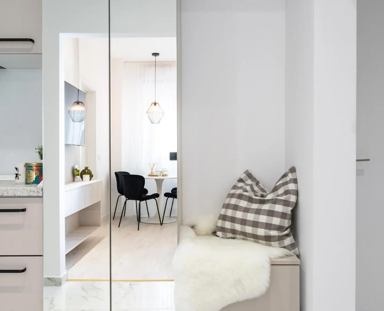 Elegant City Escape With Balcony Calea Victoriei Bukareszt 0*,  Rumunia